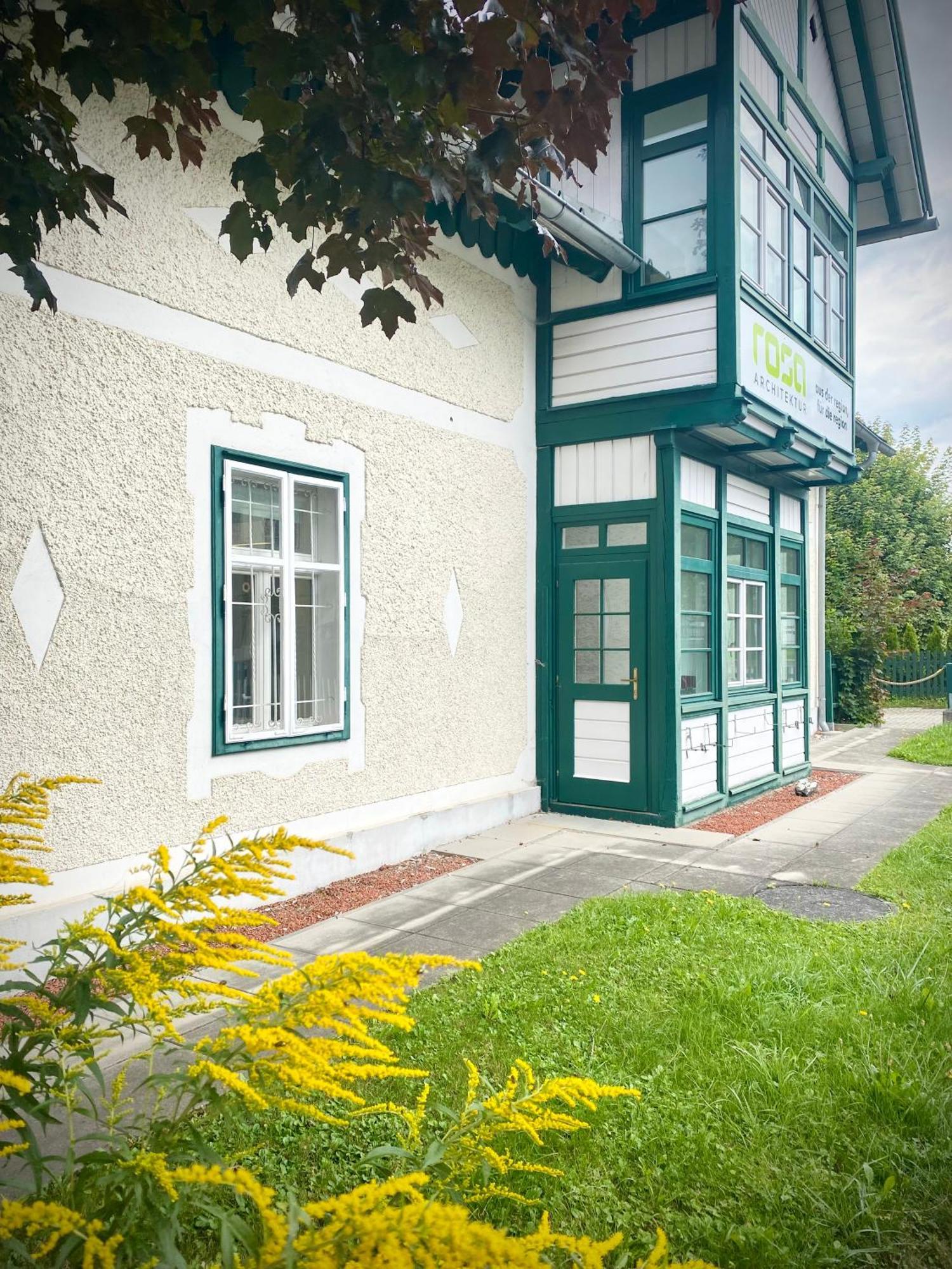 Rosa Wohnen & Office In Traditionell Ausseer Baukultur Bad Mitterndorf